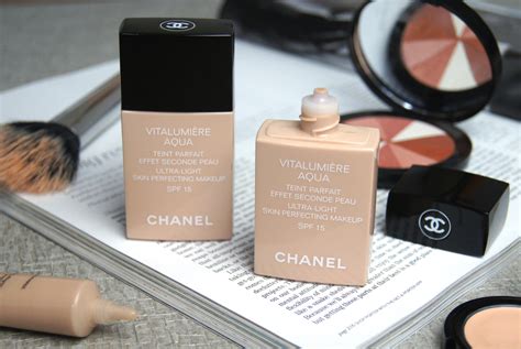 chanel aqualumiere foundation reviews|chanel vitalumiere aqua discontinued.